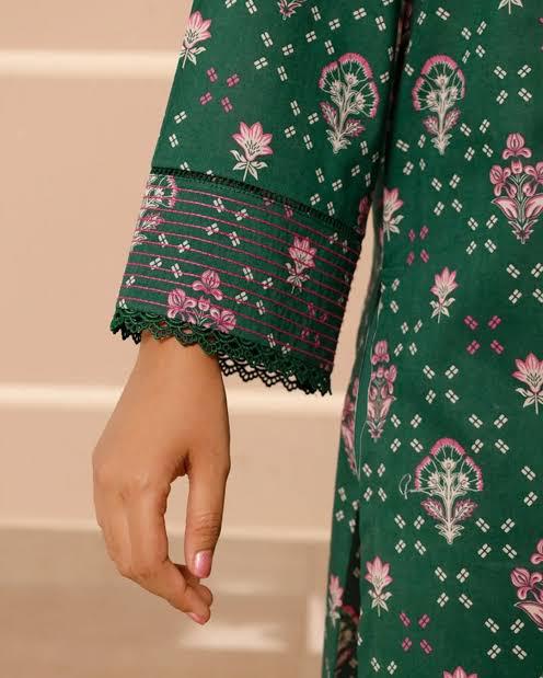 SAYA – 3-Piece Printed Lawn Suit – Emerald Royale