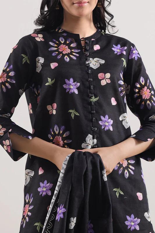SAYA – 3-Piece Unstitched Printed Lawn Suit (Midnight Floral)