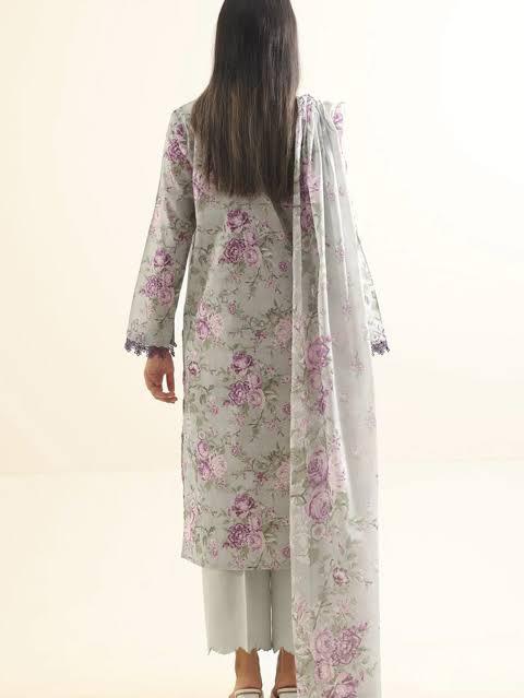 SAYA – 3-Piece Printed Lawn Suite – Lavender Bloom